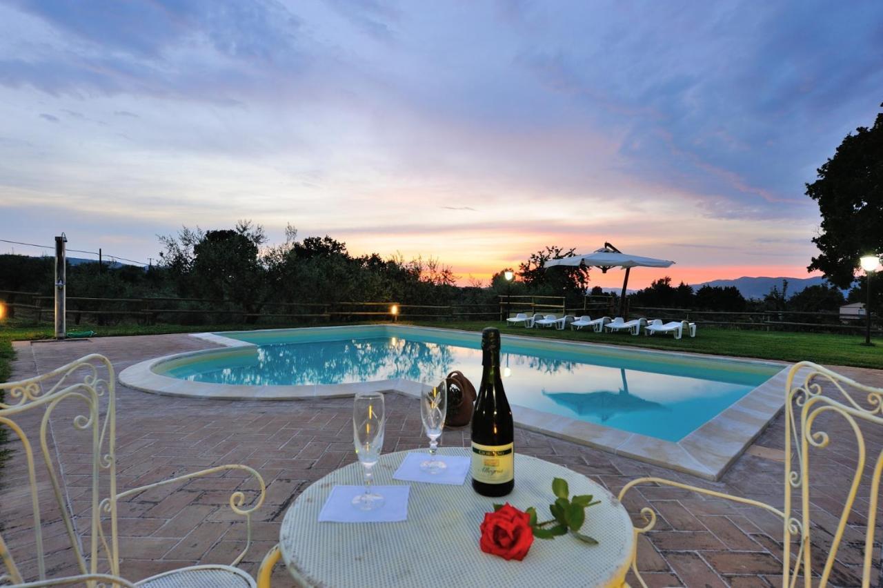 Girasole - Agriturismo Fogliani Giano dell'Umbria Экстерьер фото